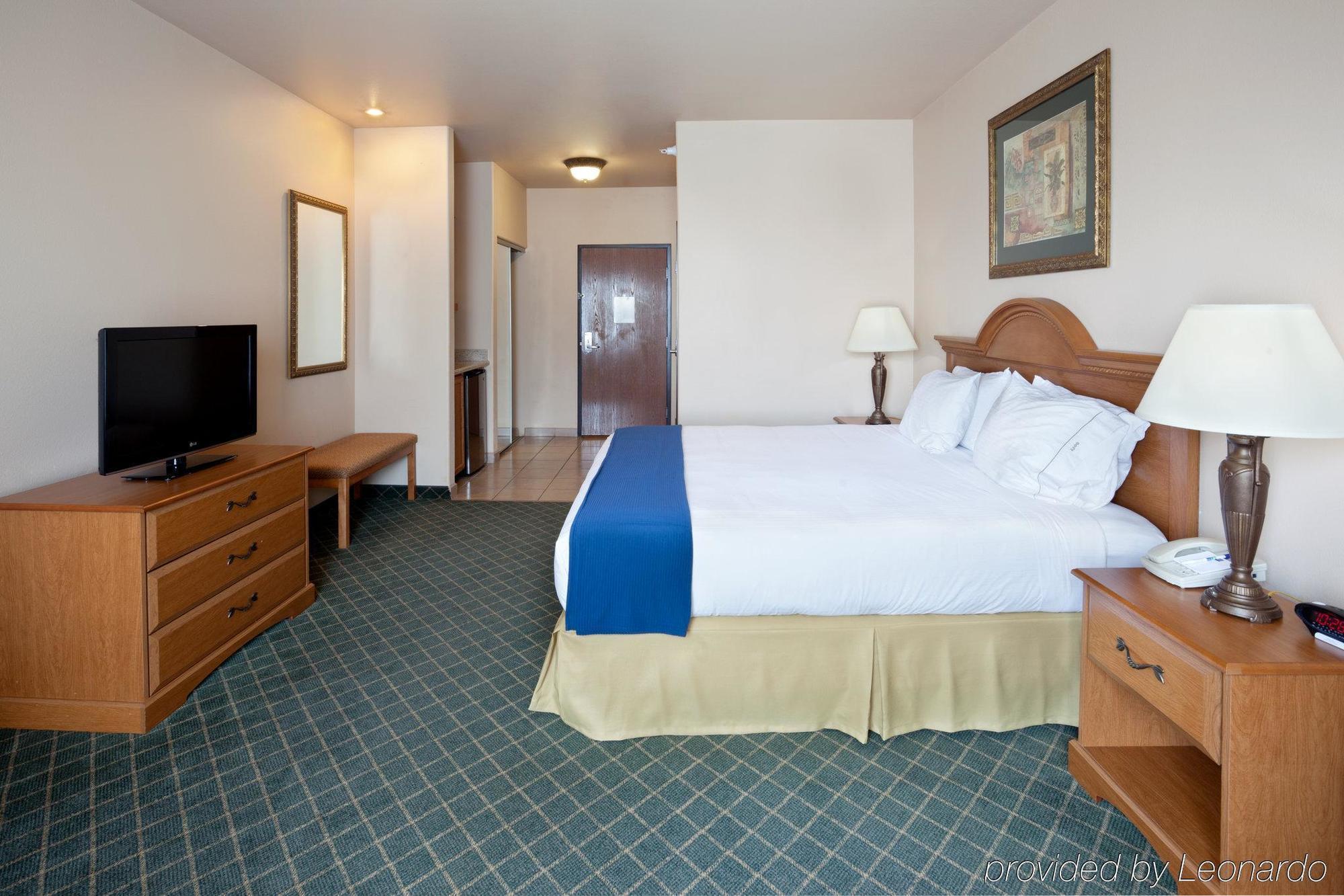 Holiday Inn Express Hotel And Suites Alice By Ihg Phòng bức ảnh