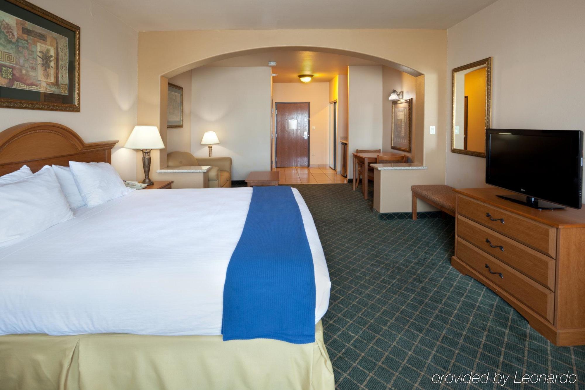 Holiday Inn Express Hotel And Suites Alice By Ihg Ngoại thất bức ảnh